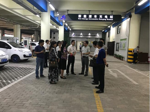 交投公司接待宜昌市当局新能源车调查团-乐玩